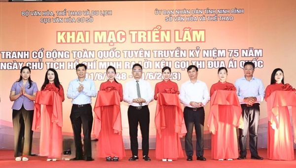 Triển lãm tranh cổ động toàn quốc kỷ niệm Ngày Chủ tịch Hồ Chí Minh ra lời kêu gọi thi đua ái quốc  ảnh 1